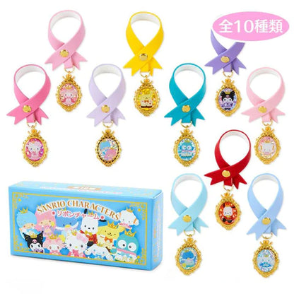 Sanrio Characters charm caja sorpres