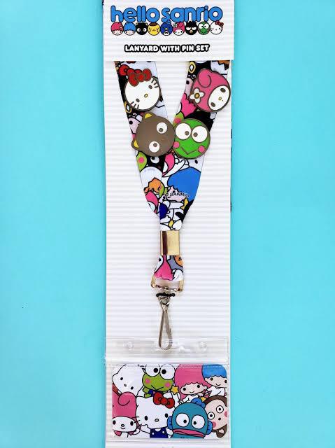 Hello Sanrio loungefly lanyard con pines